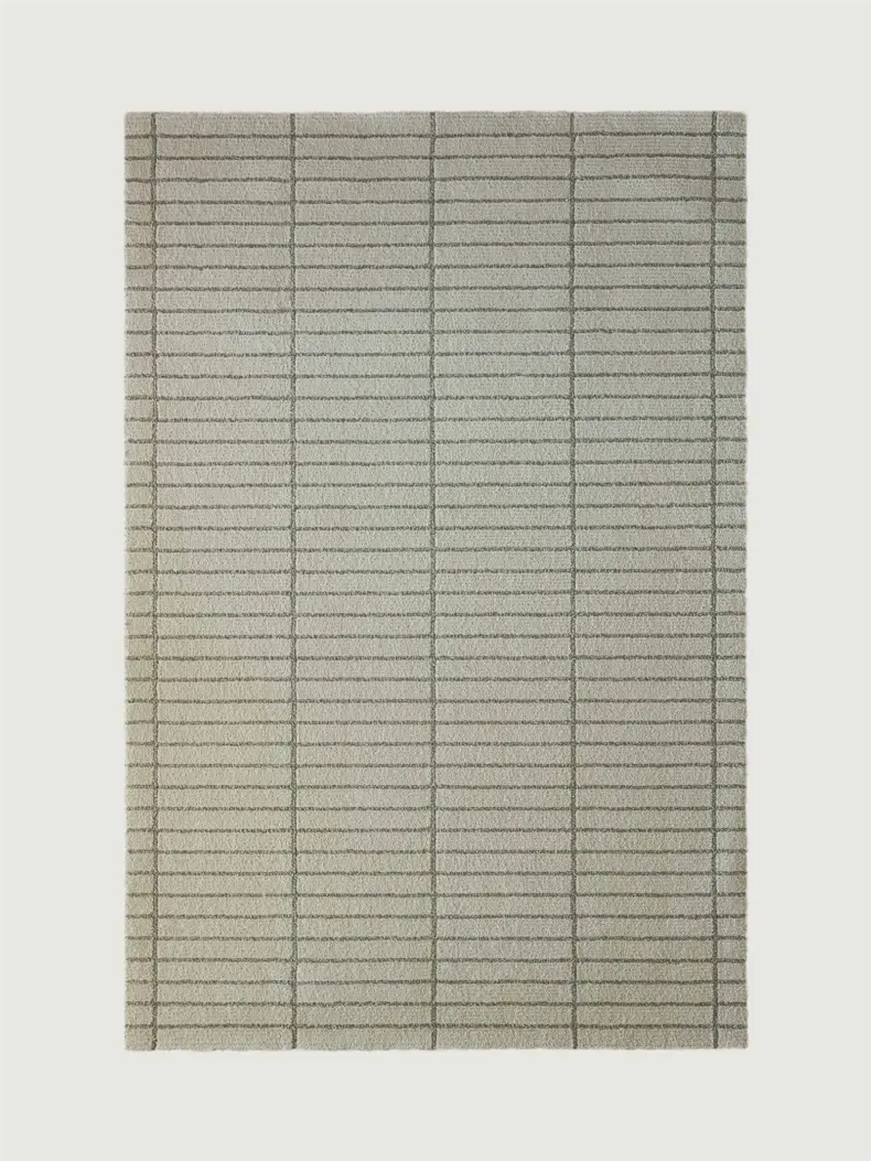 Agnes rug by Roger Oates
