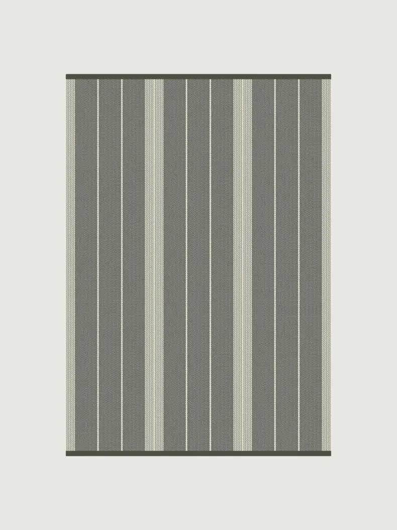 Swanson Clay rug by Roger Oates