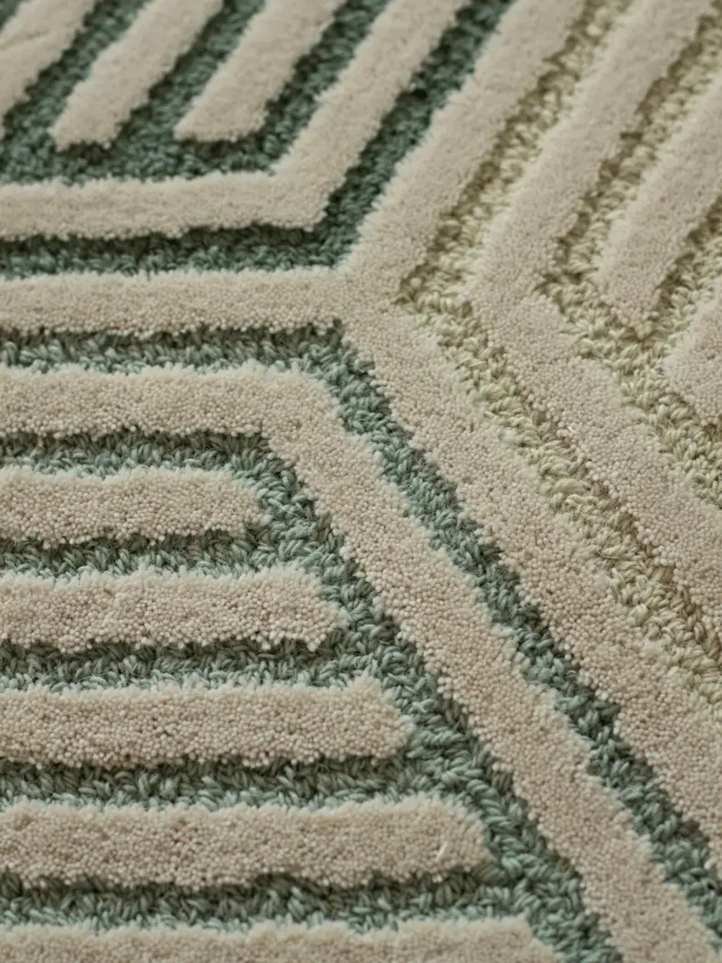 Riley rug by Roger Oates