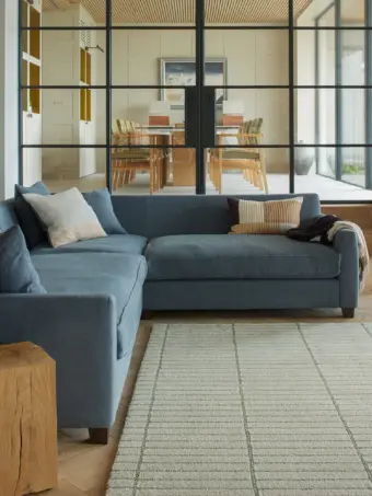 Agnes rug by Roger Oates
