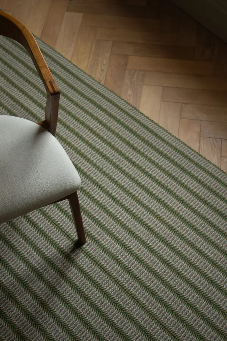 Dartmouth Green rug by Roger Oates