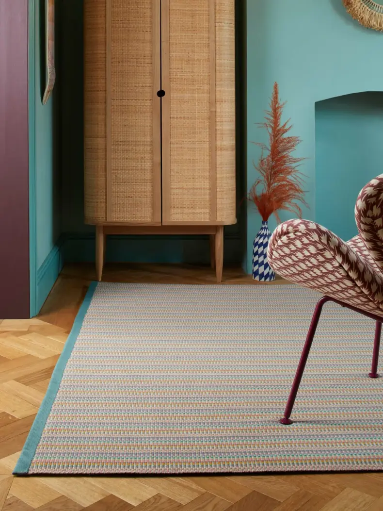 Arta Opal rug by Roger Oates