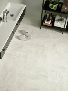 View of Onyx Marble luxury vinyl tile by Amtico
