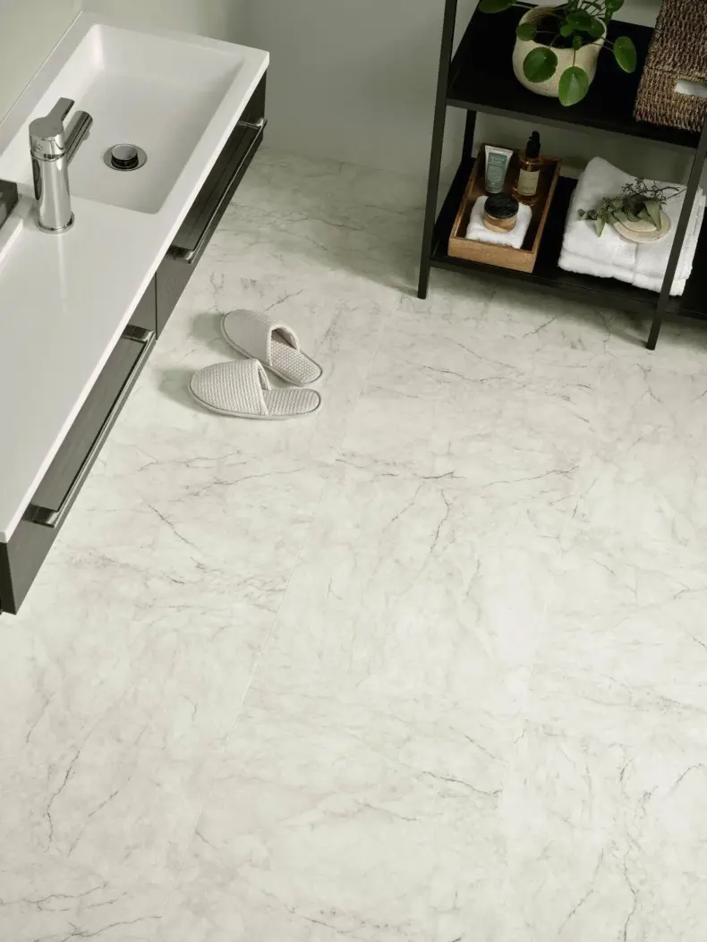 View of Onyx Marble luxury vinyl tile by Amtico