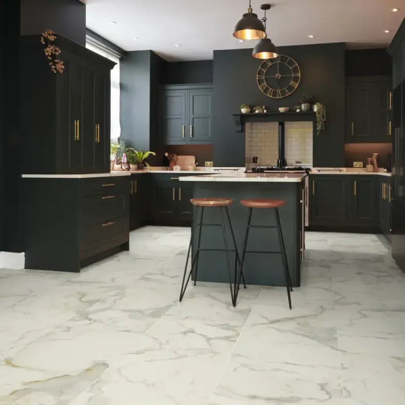 View of LM33 Calacatta d'Oro luxury vinyl tile by Karndean