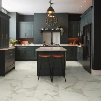 View of LM33 Calacatta d'Oro luxury vinyl tile by Karndean