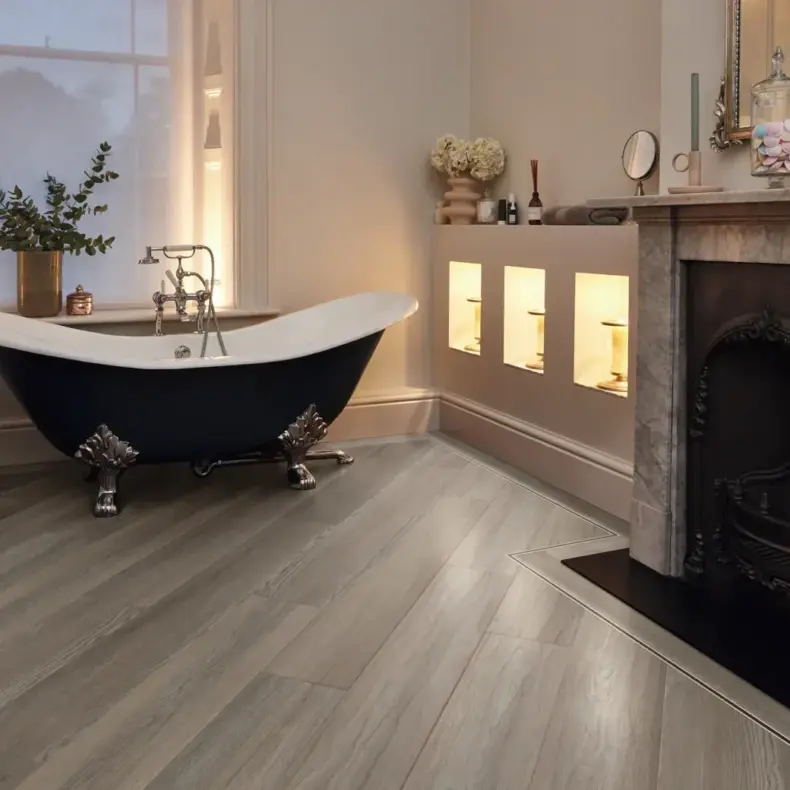 View of RL27 Bellota Oak luxury vinyl tile by Karndean