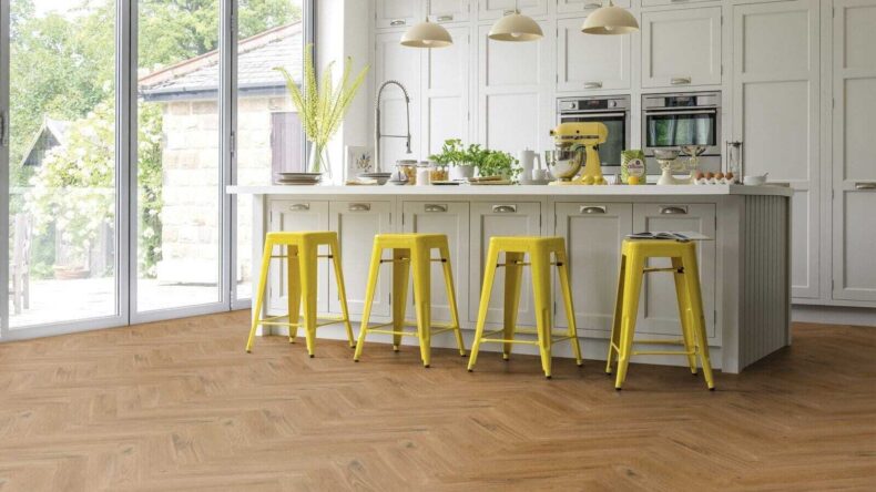 View of SM-KP146 Traditional Character Oak luxury vinyl tile by Karndean